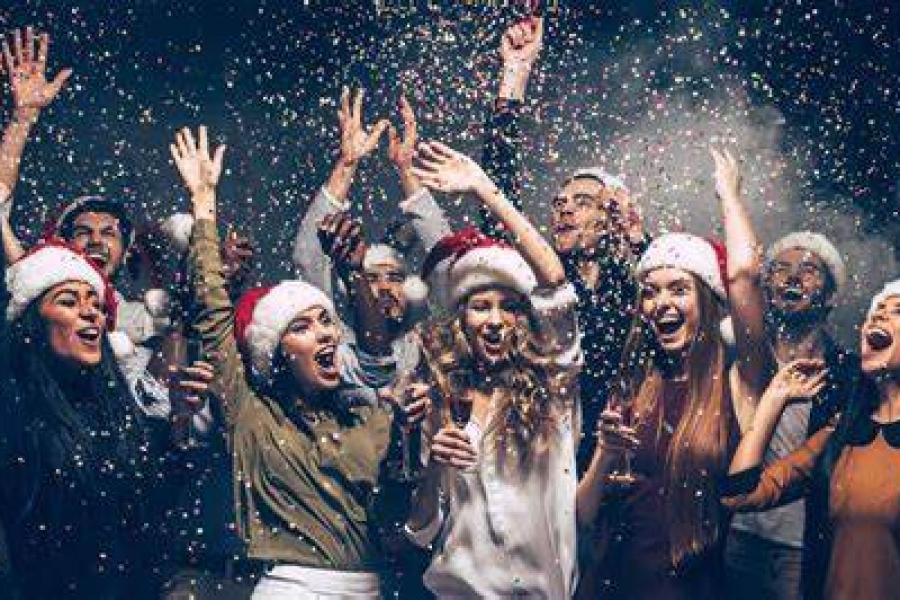 Christmas Party Night with Live Singer & DJ